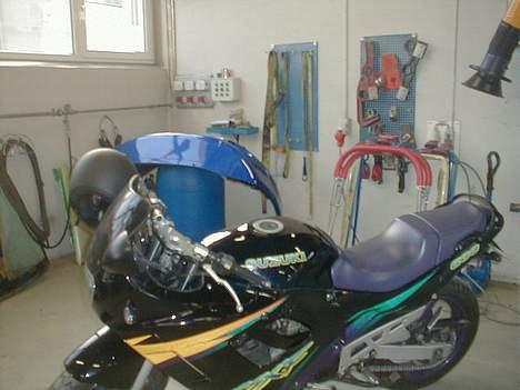 Suzuki GSX 600 F  >>SOLGT<< billede 1