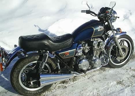 Honda CB 750 C - Fikk en  følse av "POWER"  med nytt Fat-bar styre og speil. billede 9