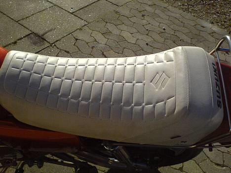 Suzuki GS 1000 (Allingåbro) - Original Giuliari sæde billede 5