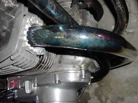 Suzuki GS 450 Twin <solgt> - Forrøret har vist været lidt varmt (Skal shines op) billede 3