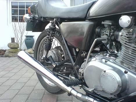 Suzuki gs 400 billede 8