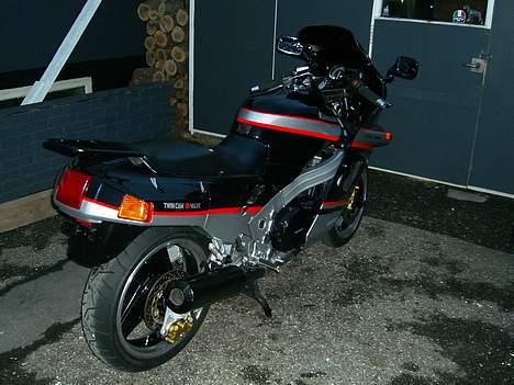 Kawasaki zx10 billede 3