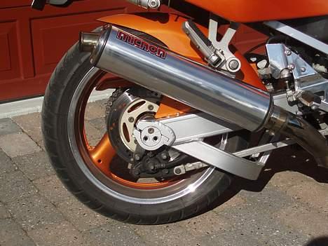 Suzuki GSXR 1100 solgt billede 3