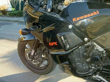 Kawasaki gpx 750r billede 8