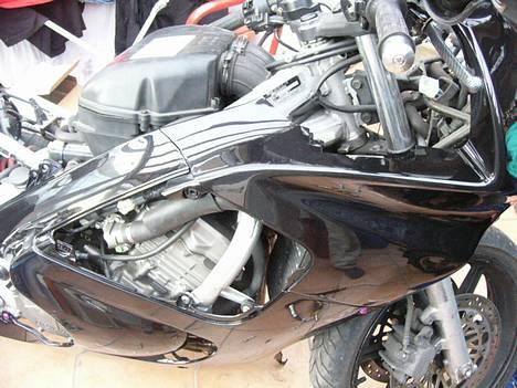 Honda CBR 600 F3 SOLGT - Under samlingen..... billede 11