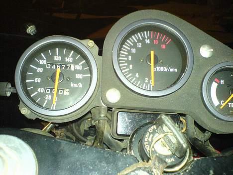 Suzuki gsx-r400r gk76a SOLGT billede 12