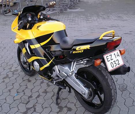 Honda CBR 600 billede 2