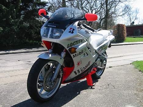 Honda VFR billede 4