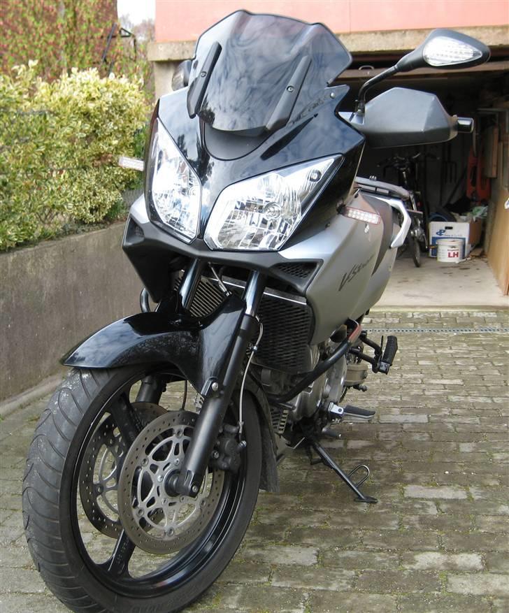 Suzuki DL 650K4 V-Strom billede 2