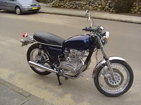 Yamaha XS 650 - Vasket og pudset billede 7