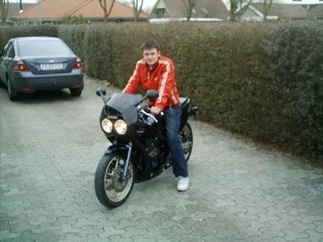 Suzuki gsxr250 solgt billede 1