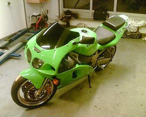 Kawasaki ZX7-R billede 8