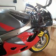 Suzuki gsxr 600 SRAD