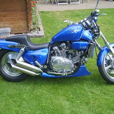 Honda VF 750 SUPER MAGNA