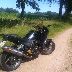 Kawasaki Z 750 s