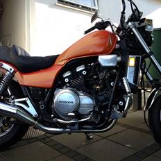 Honda V65 Magna (VF1100C)