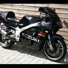 Suzuki Gsxr 750 SRAD
