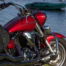 Yamaha XVS 1300 Midtnight Star "SOLGT"