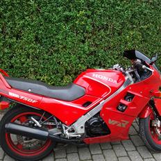 Honda vfr 750 f (solgt)
