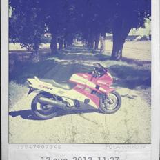 Honda CBR1000F - Solgt d. 30/12