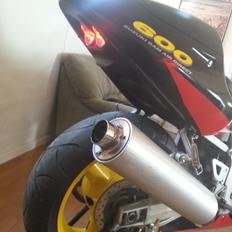 Suzuki gsxr 600 SRAD