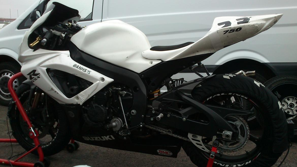Suzuki GSX-R750 billede 2