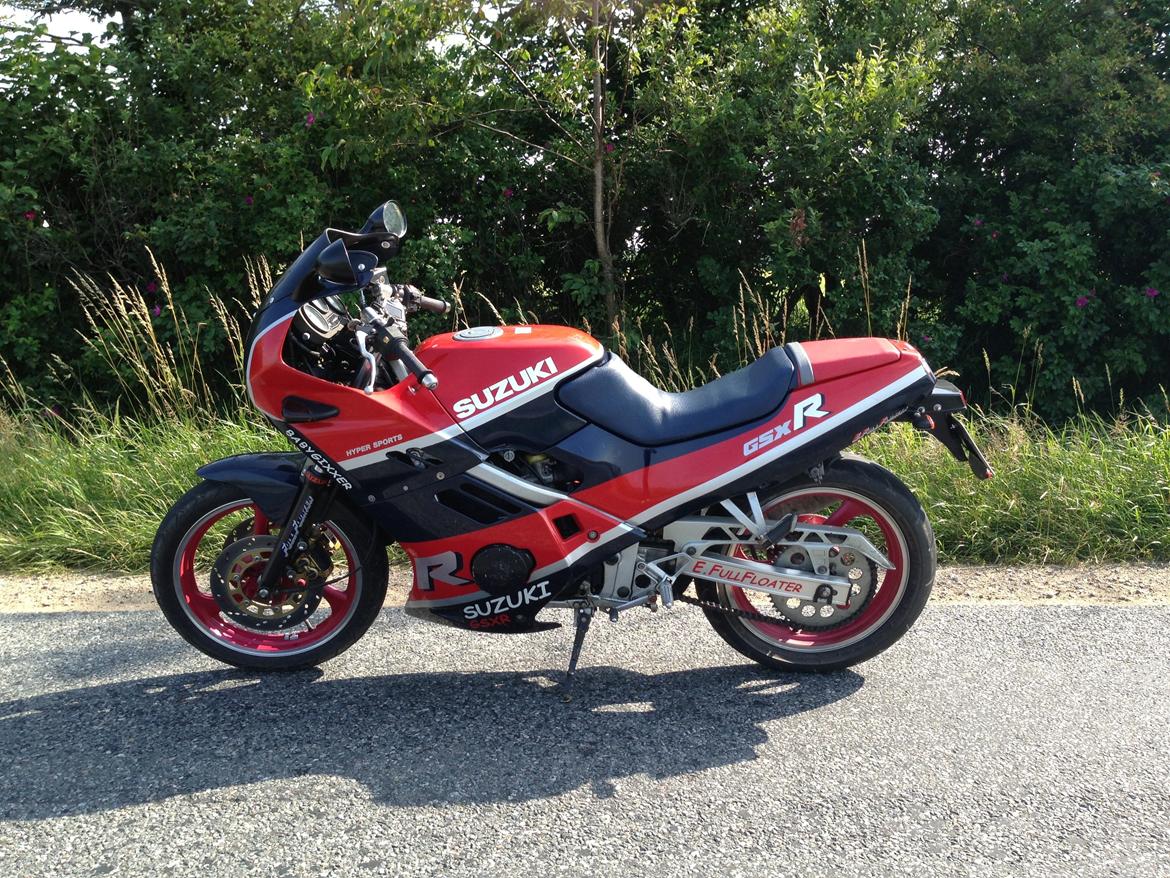 Suzuki GSXR-250 billede 1