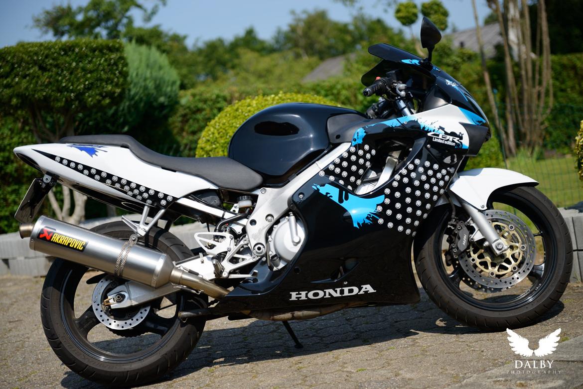 Honda CBR 600 F - Anno 2013 med nyt kåbesæt billede 18