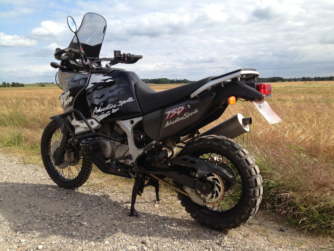 Honda Africa Twin XRV 750 RD07 billede 8