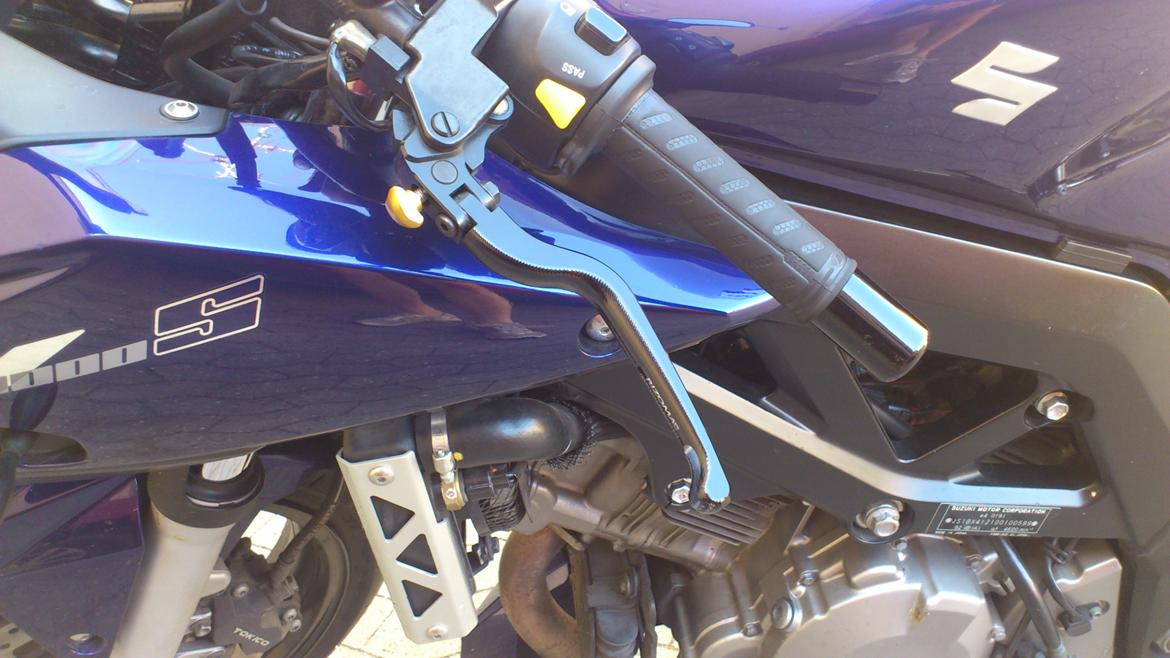 Suzuki SV 1000 s - Rizoma - koblingsgreb billede 6