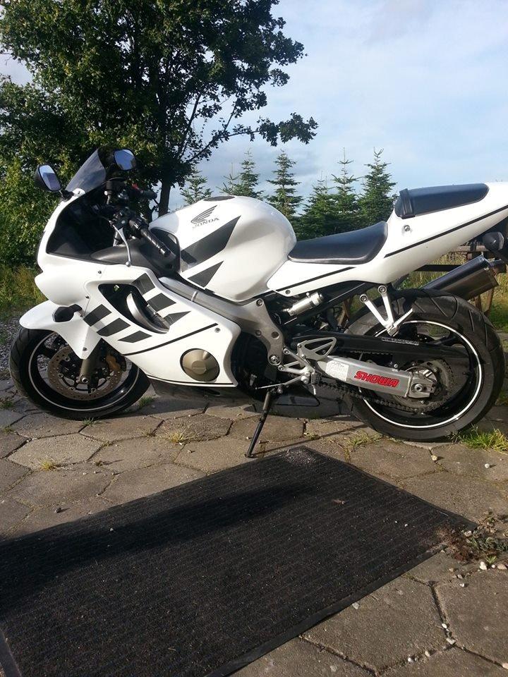 Honda CBR600F Sport. (Solgt) billede 4