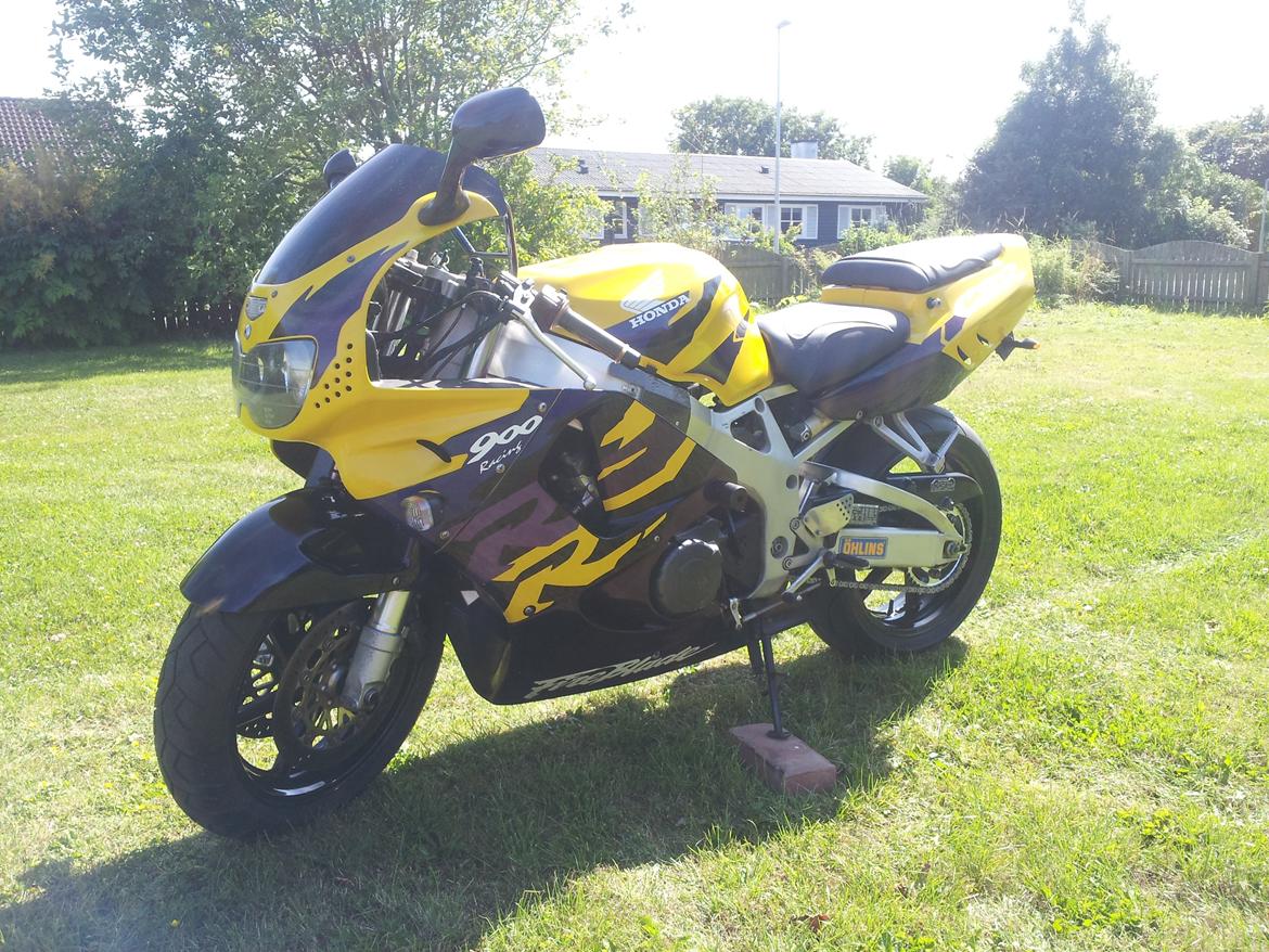 Honda CBR 900 RR Fireblade Sc 33 billede 3