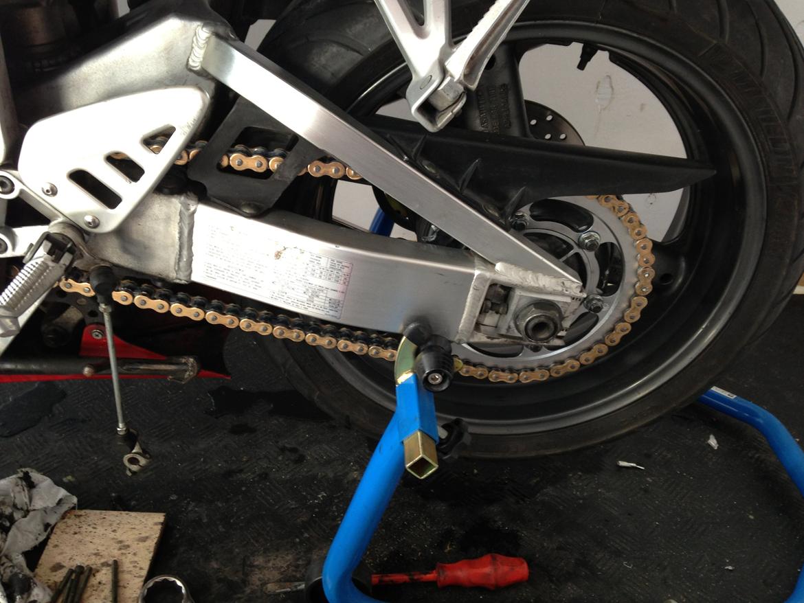 Suzuki GSX-R solgt billede 8