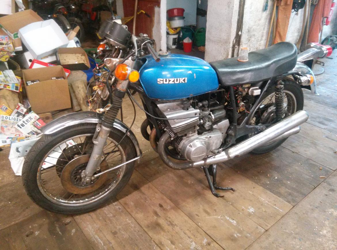 Suzuki GT 550 billede 17
