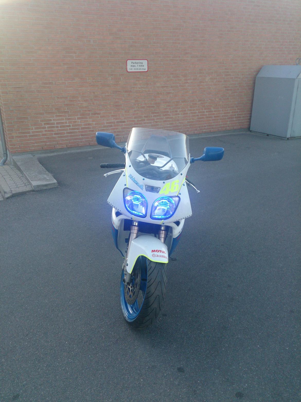 Yamaha fzr 600 r billede 3