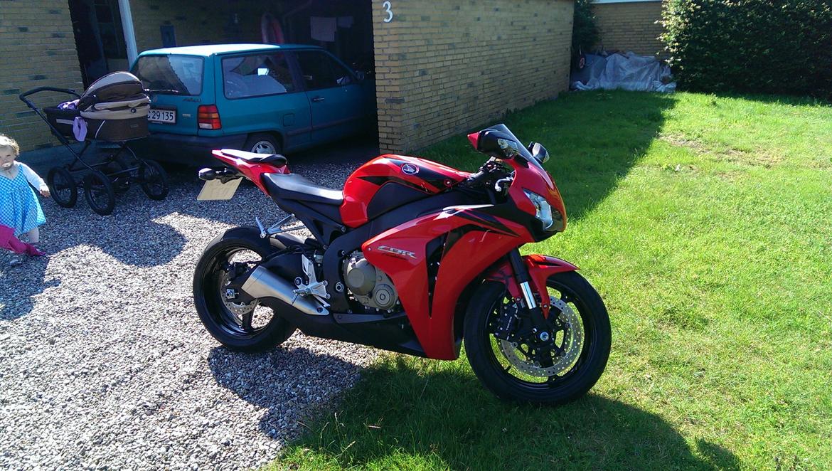 Honda Cbr 1000 rr - uden nyt udstødning 
og hugger osv billede 8