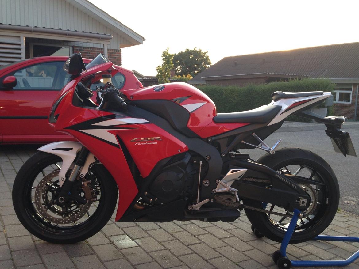 Honda Cbr 1000 rra fireblade abs billede 4