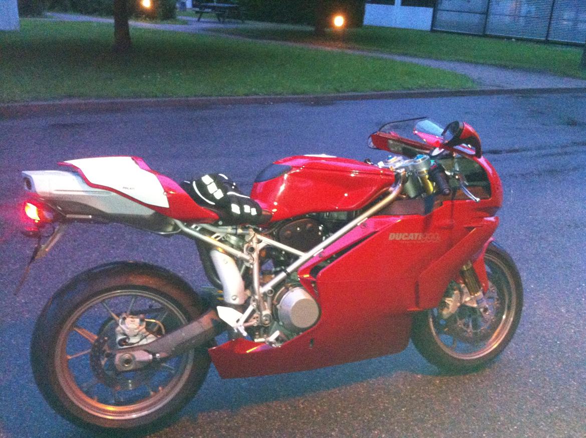 Ducati SOLGT---999s---SOLGT billede 5