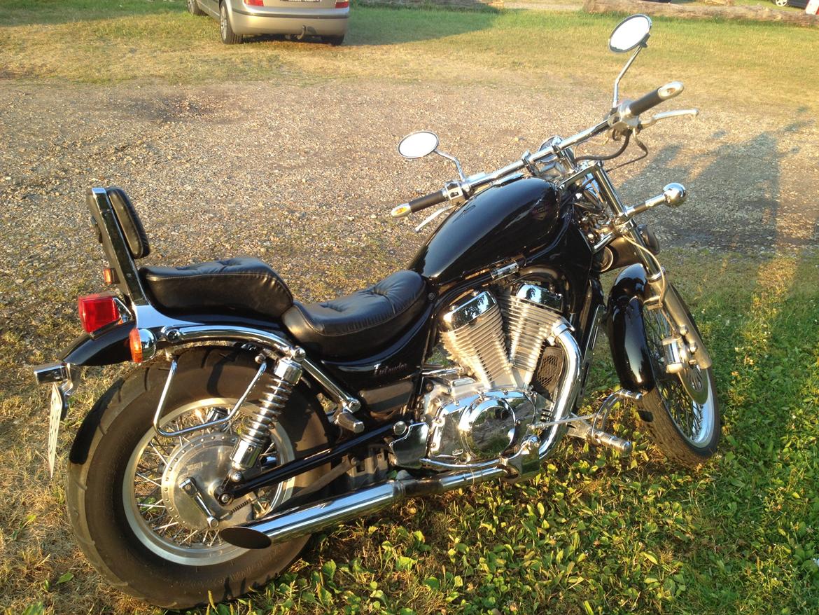 Suzuki Intruder billede 3