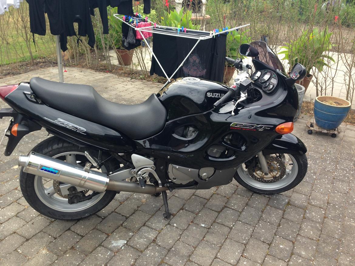 Suzuki GSX F billede 4