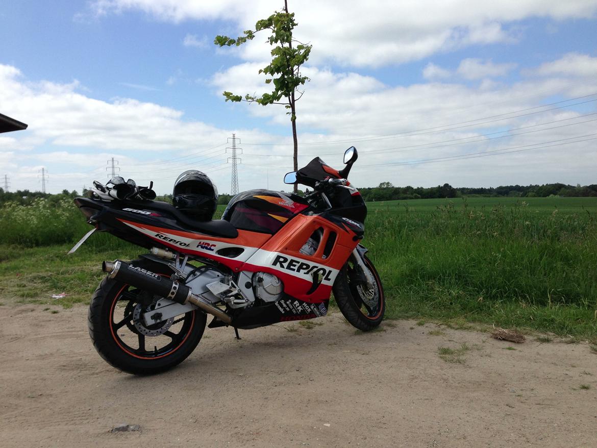 Honda CBR600F billede 18