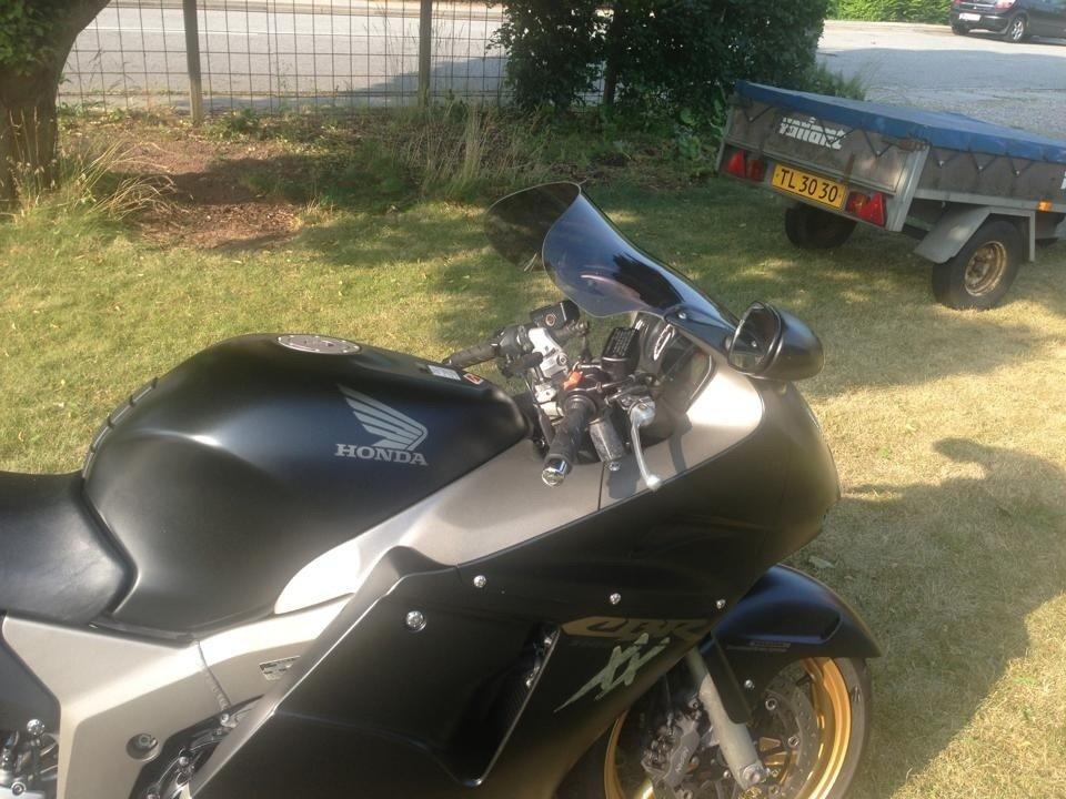 Honda Cbr 1100XX super Blackbird billede 3