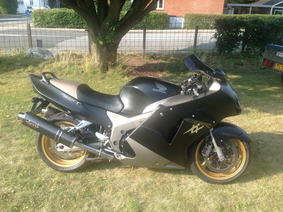 Honda Cbr 1100XX super Blackbird billede 4