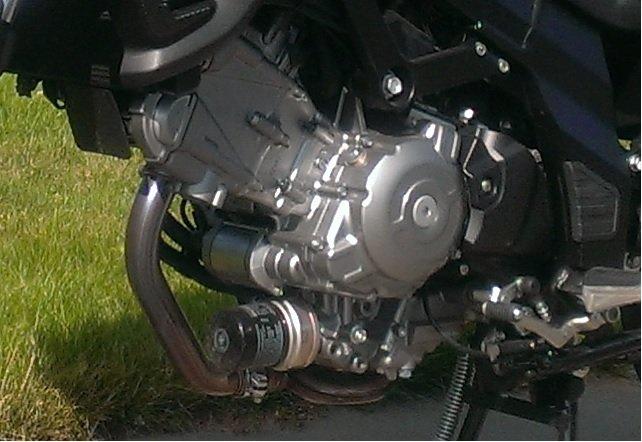 Suzuki DL650AL2 - Ny motor billede 5