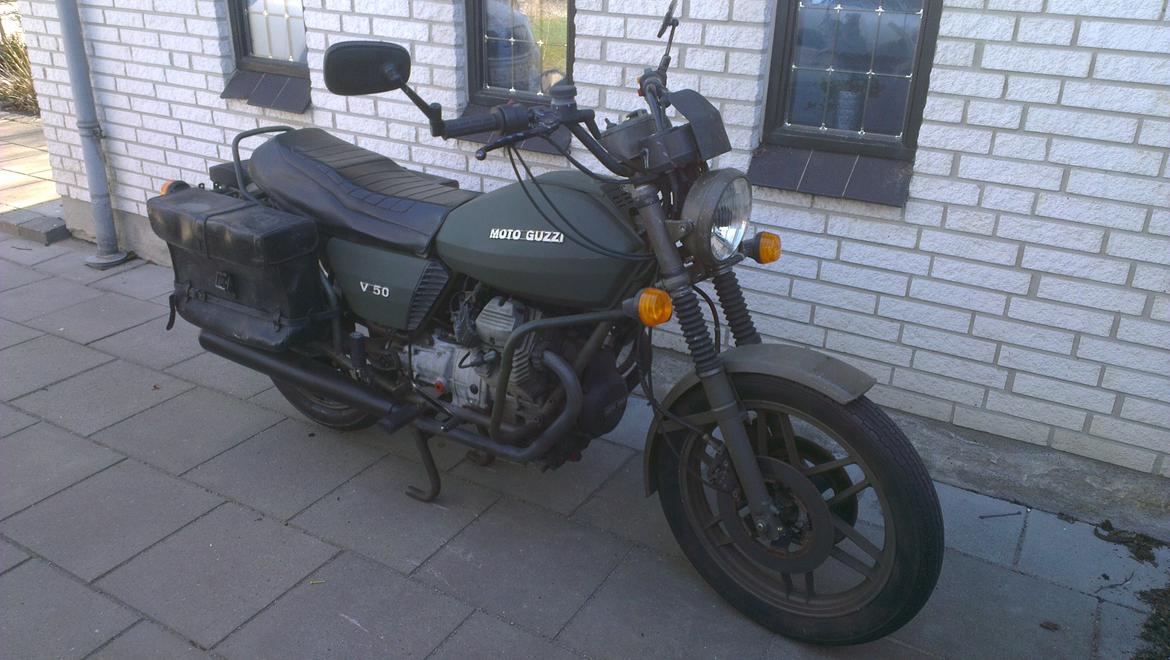 Moto Guzzi V50 NATO Cafe/Bratstyle. - Sidetasker og tågelys. Det holder.... billede 28