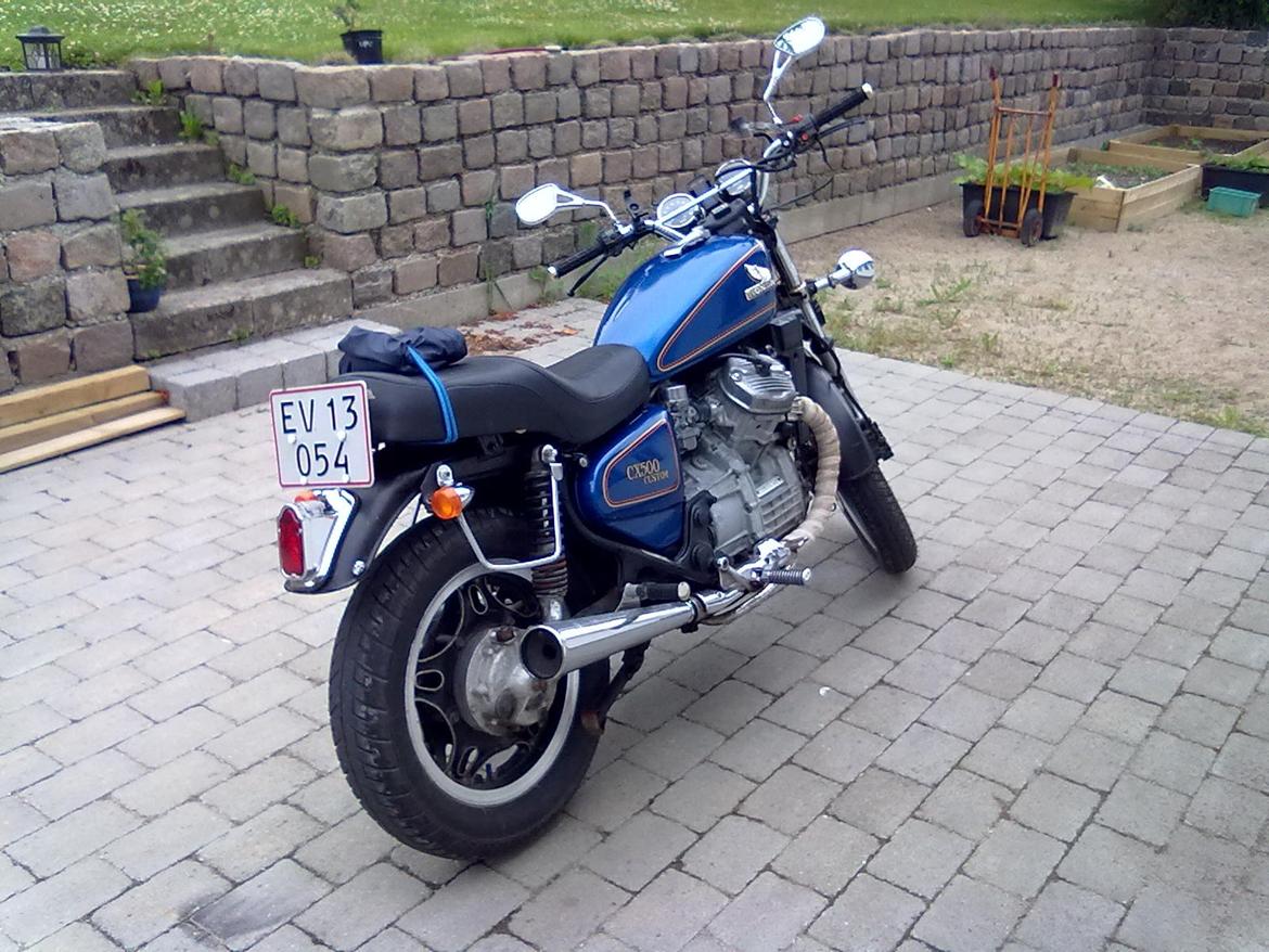 Honda cx500 custom - som den ser ud i dag.
 billede 1