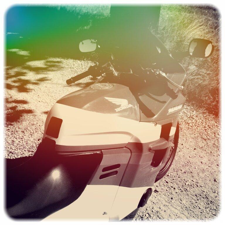 Honda CBR1000F - Solgt d. 30/12 billede 6