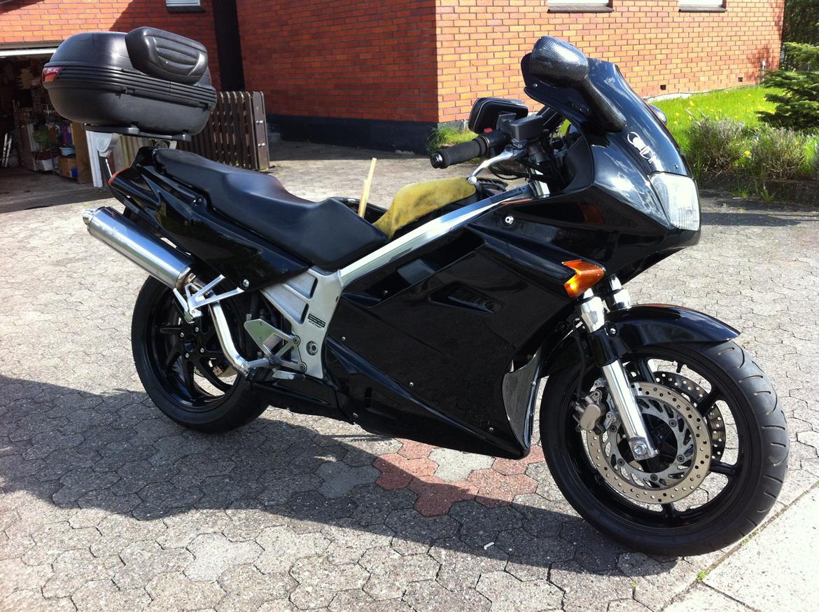 Honda VFR 750 RC 36/1 billede 4