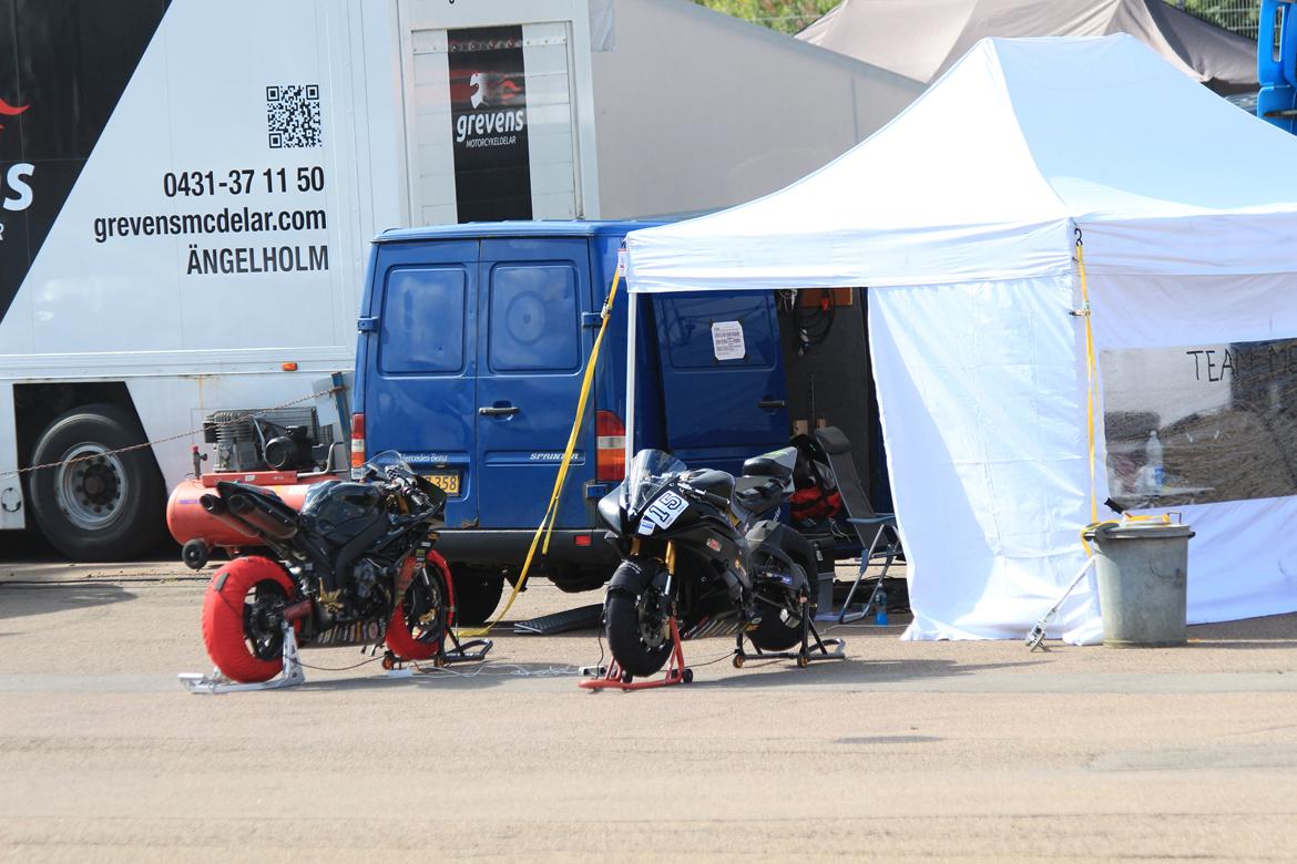 Yamaha R6 (baneged) billede 17