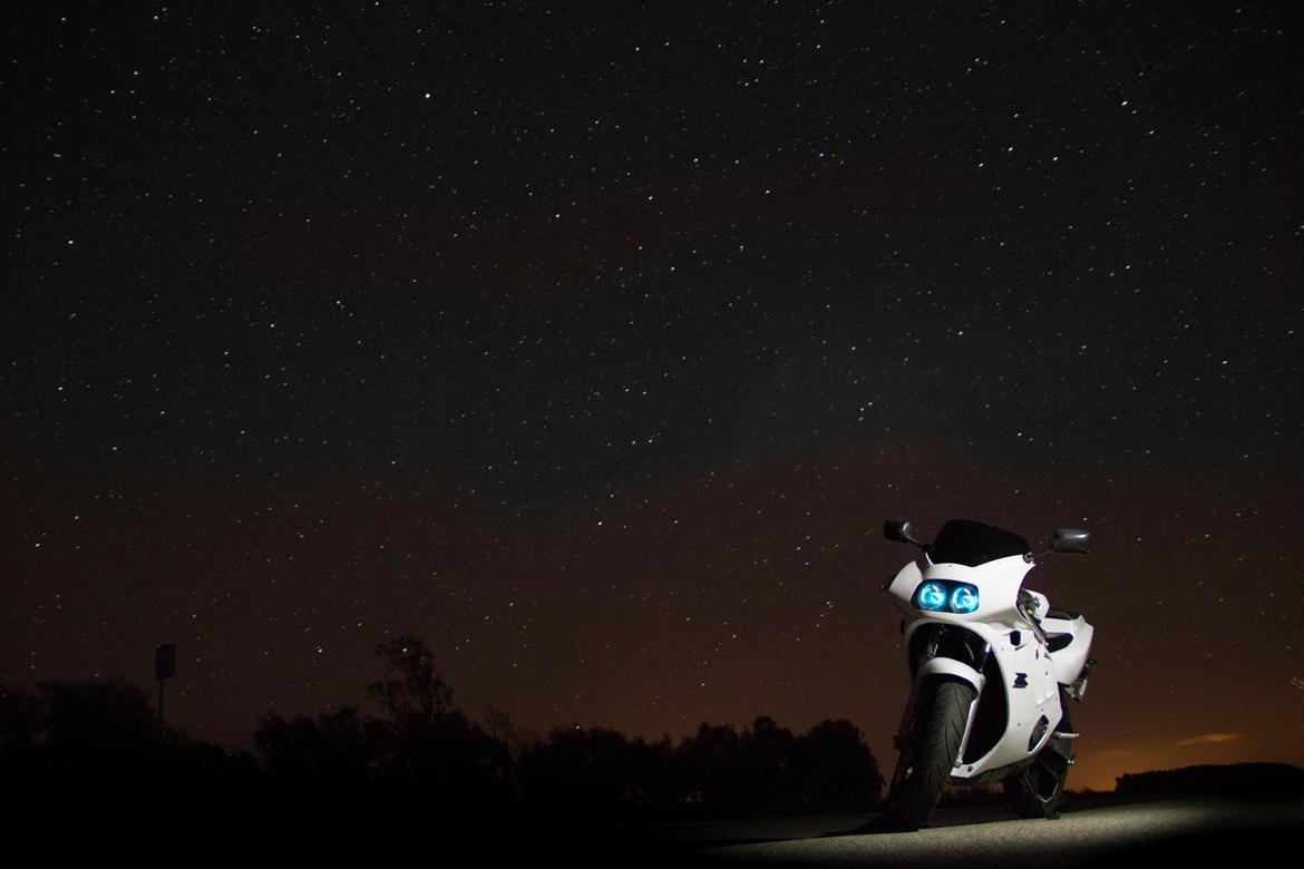 Suzuki GSXR 400 GK76A - Gsxr 400 Gk76A
- Tjek galleri for renovering
Foto: Mikkel William Hansen billede 10